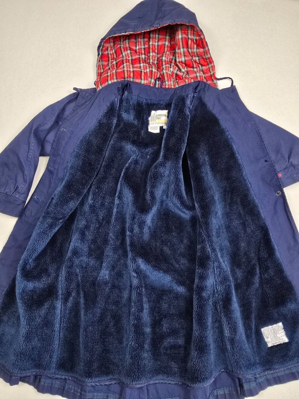 London Fog Girls 10 Hooded Navy Blue Coat Faux Fur Interior FLAWED - Picture 4 of 10